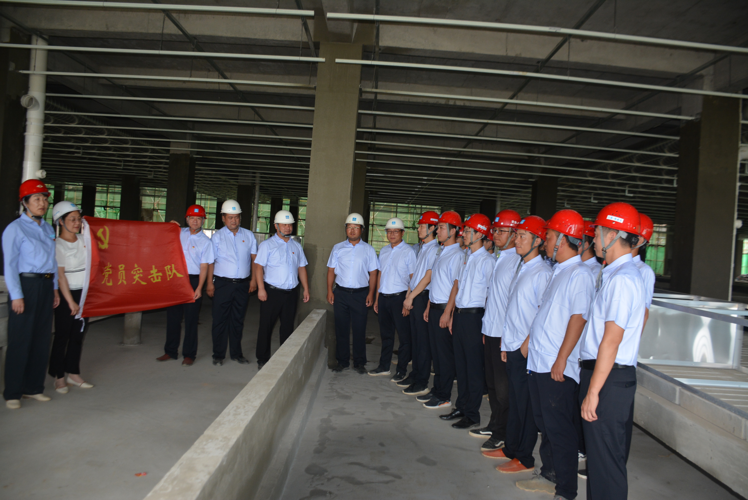 6——中部地区——云顶国际七局四公司项目党支部引领助力双月产值近3亿.jpeg