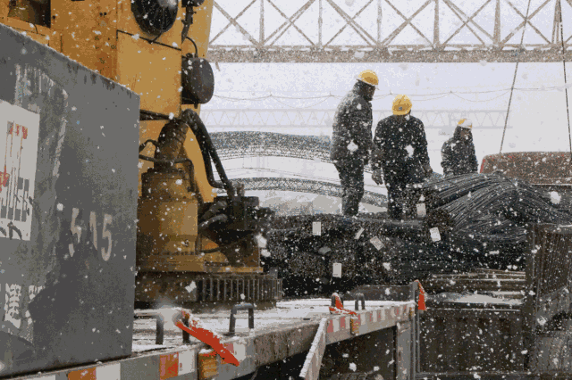 微信图片_20181123145736.gif 微信图片_20181123145736.gif