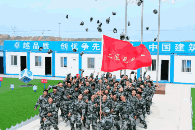 微信图片_20180824173449.gif 微信图片_20180824173449.gif